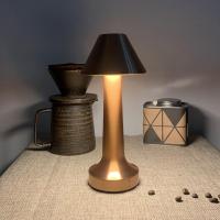 الرجعية طاولة بار مصباح LED سطح المكتب ليلة ضوء قابلة للشحن اللمس الاستشعار اللاسلكية مطعم القهوة غرفة المعيشة إضاءة ديكوريّة جديد
