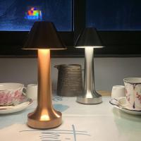 الرجعية طاولة بار مصباح LED سطح المكتب ليلة ضوء قابلة للشحن اللمس الاستشعار اللاسلكية مطعم القهوة غرفة المعيشة إضاءة ديكوريّة جديد