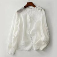 قميص نسائي دانتيل مطرز برقبة على شكل V بلوزات نسائية كتان بأكمام طويلة فضفاضة للخريف بلوزات نسائية بيضاء أنيقة جديدة 16108