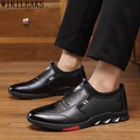 حذاء رجالي أسود أحذية فاخرة براون الانزلاق على أحذية الرجال موضة جلد حذاء كاجوال للرجل 2022 Zapatos كازياليس دي لوس هومبريس
