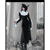 جديد التصميم الأصلي اليابانية خمر فستان أسود الدانتيل التصحيح الياقة المدورة البوق طويلة مضيئة كم القوطية فستان طويل للنساء